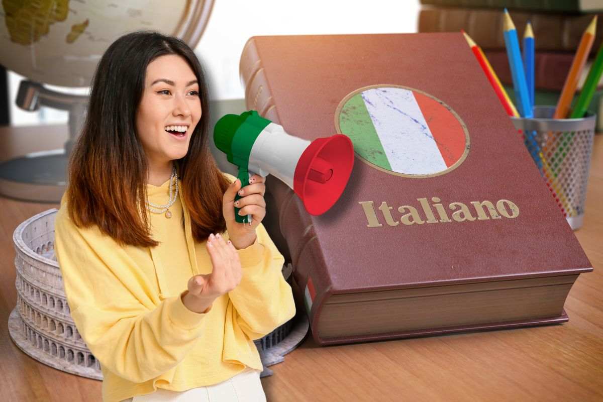 ragazza con megafono con colori bandiera italiana e dizionario prole italiane