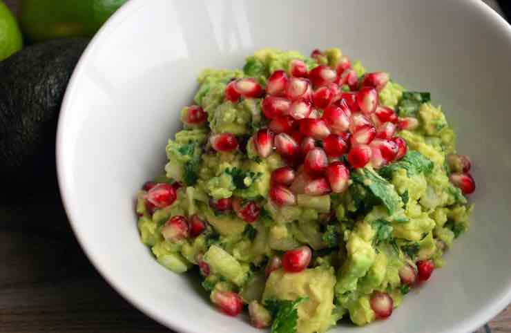 Guacamole con melograno